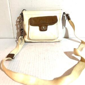 Coach vintage leather crossbody handbag